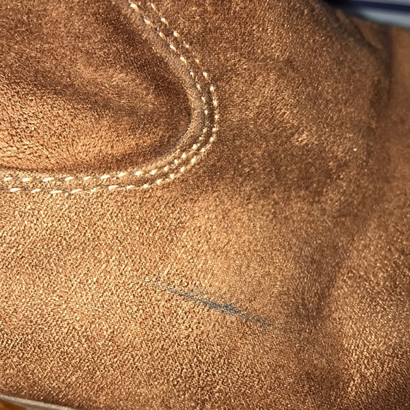 ✨FINAL PRICE DROP✨Cat & Jack Suede Booties Size 4 - Picture 6 of 6